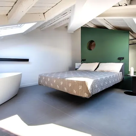 Apartment Settimo With Terrace By Wonderful Italy