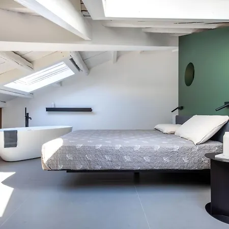 Apartment Settimo With Terrace By Wonderful Italy